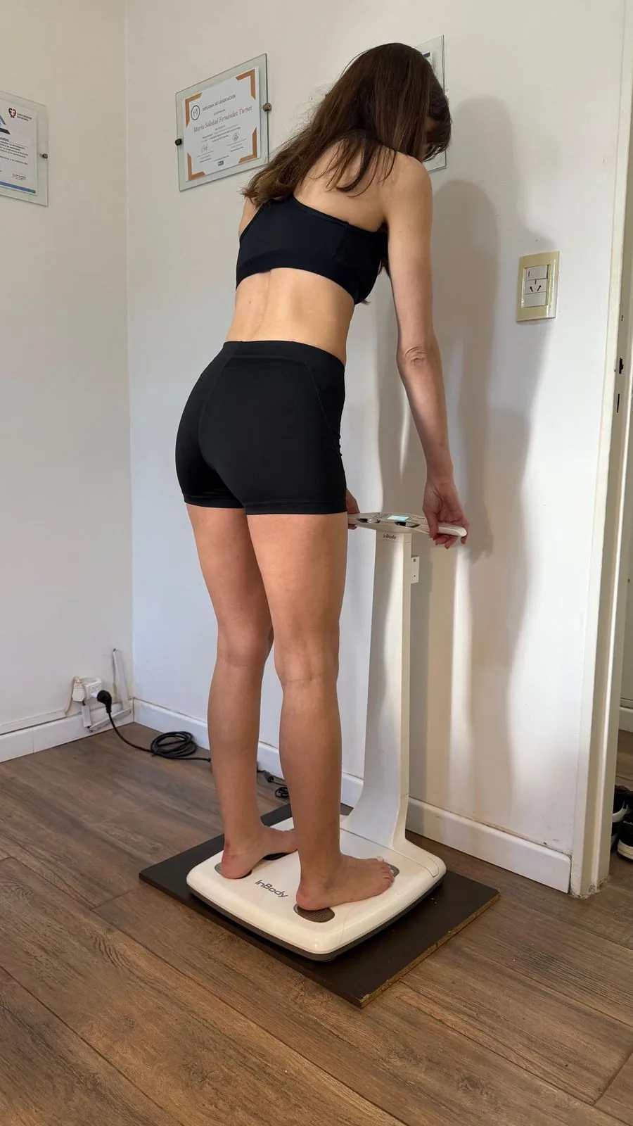 Medición InBody de cuerpo completo en el consultorio